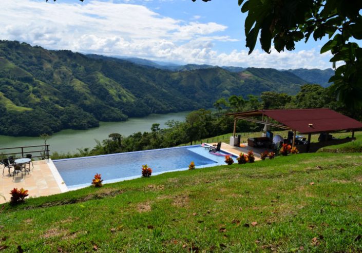 Finca alquiler Norcasia Caldas